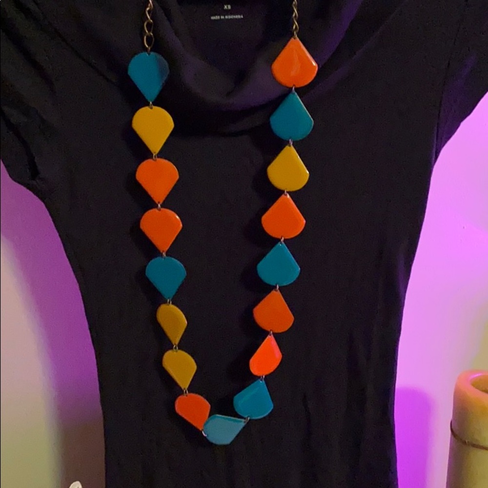 Vintage Diamond Shaped Long Necklace - Picture 3 of 4